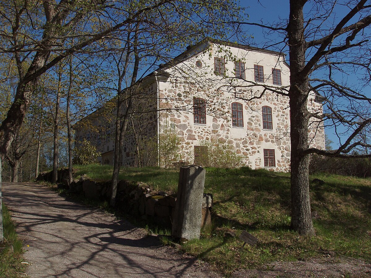 Click image for larger version

Name:	Sjundby_castle.jpg
Views:	55
Size:	469.7 KB
ID:	9462580