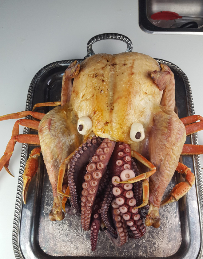 Click image for larger version

Name:	cthulhu-turkey1.jpg
Views:	103
Size:	249.3 KB
ID:	9467332