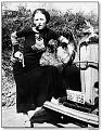 Click image for larger version

Name:	bonnie parker.jpg
Views:	250
Size:	70.5 KB
ID:	8923337