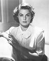 Click image for larger version

Name:	ingrid_bergman_1946_01_-_by_john_engstead.jpg
Views:	145
Size:	138.2 KB
ID:	8981678