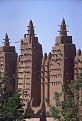 Click image for larger version

Name:	malidjennemosque.jpg
Views:	151
Size:	33.1 KB
ID:	9005707