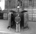 Click image for larger version

Name:	paris pissoir.jpg
Views:	147
Size:	3.5 KB
ID:	9028161